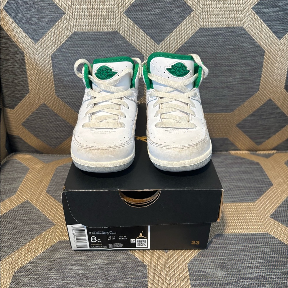 JORDAN RETRO 2s White and Green Sneakers